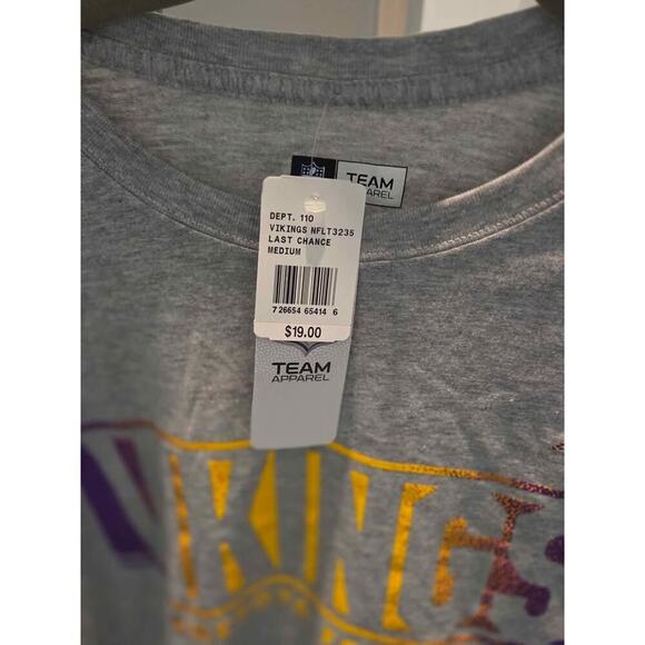 Minnesota Vikings NFL Team Apparel Gray Graphic Tee – Size M NWT - Picture 2 of 5